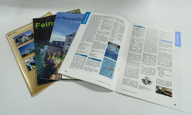 BROCHURES